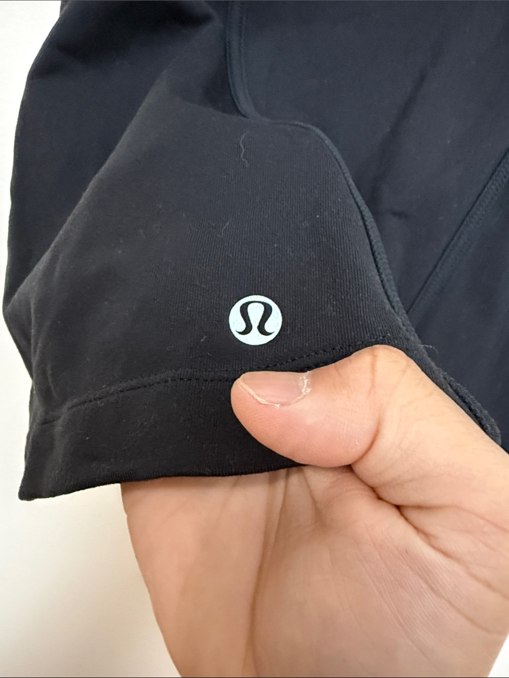 Lululemon Built-In Bra Tank TopSize 8 Adjustable Straps - Picture 6 of 7